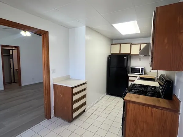 The Burnside Apartments, 636 S Burnside Ave #Ba0f56b90, Los Angeles, CA 90036
