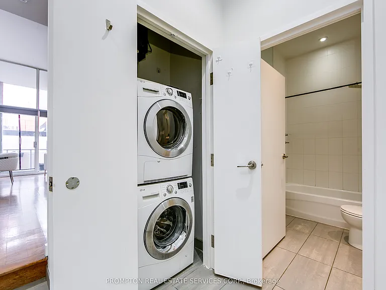 86 Gerrard St E #1B — Photo 16