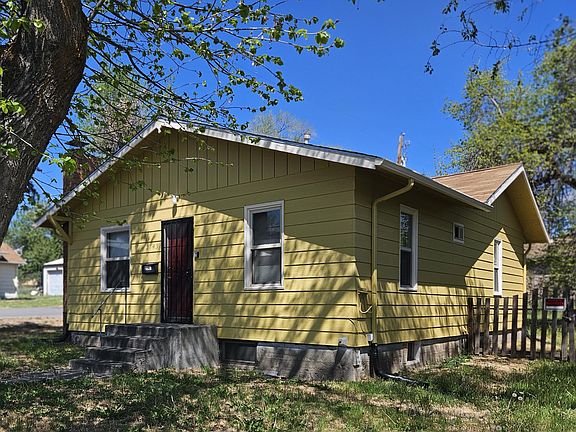 2nd image of 2143 Biehn St
