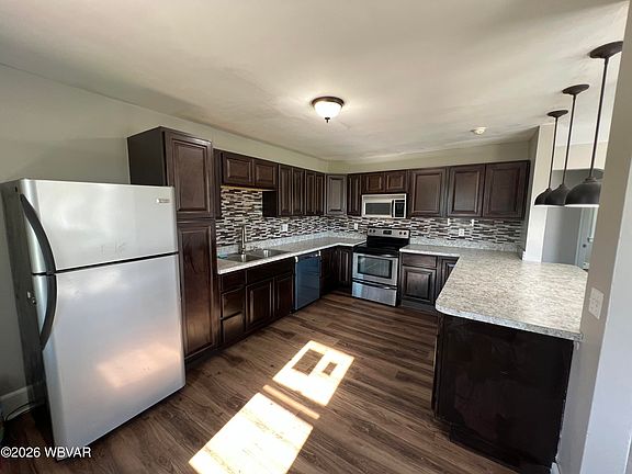 2nd image of 306 Prospect Ave