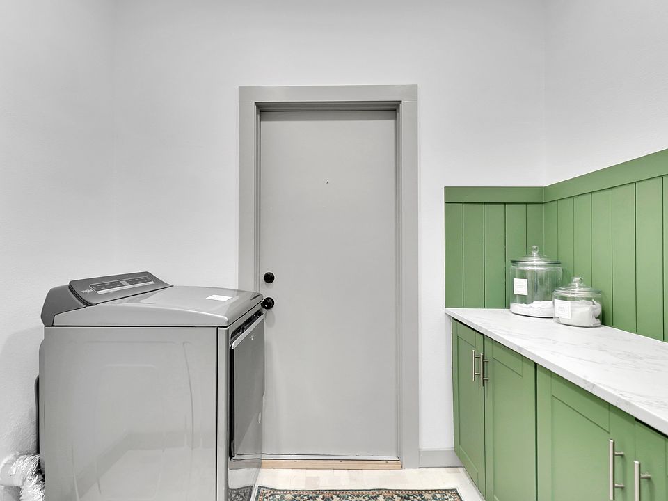 This is the laundry room - there is a dryer provided but a washer is needed