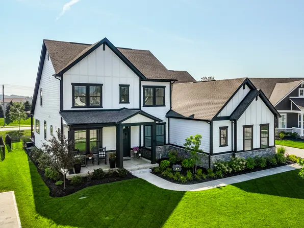 18153 Birdview Ct, Westfield, IN 46074