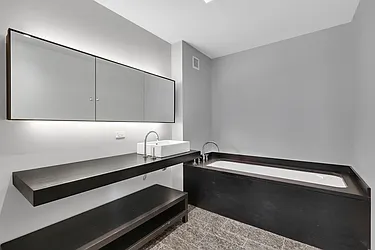 Rented by R New York