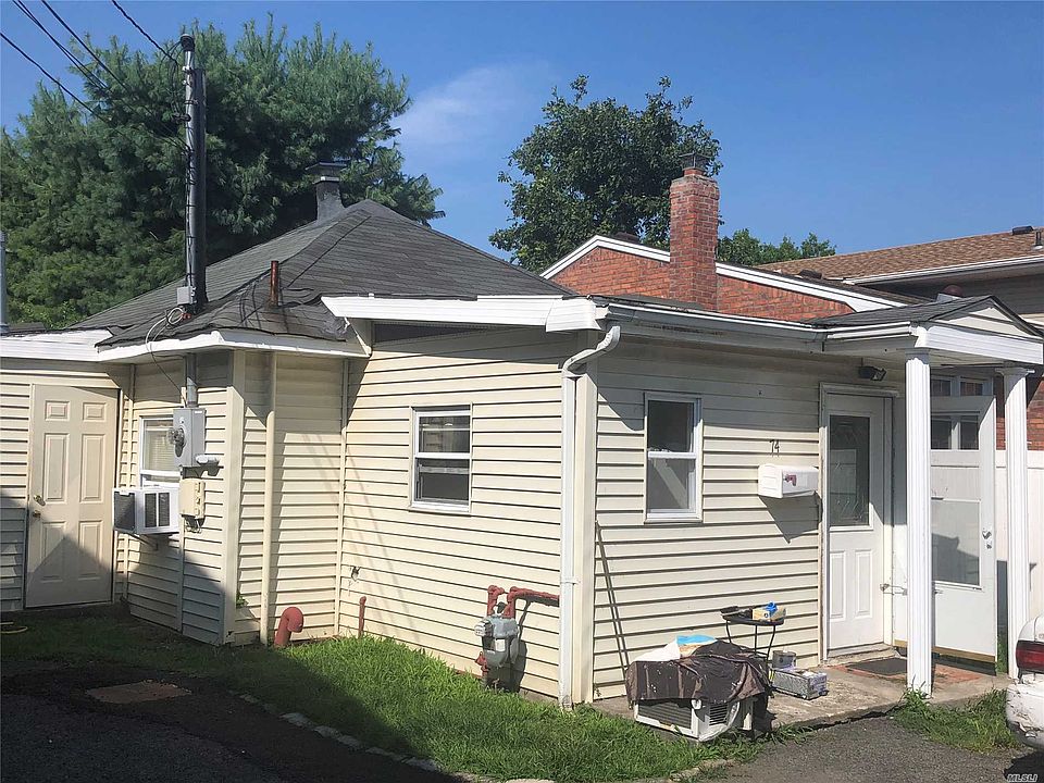 1st image of 74 Conklin Ave