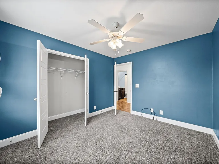 204 King Rd — Photo 25