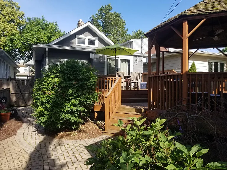1108 S Harvey Ave — Photo 24