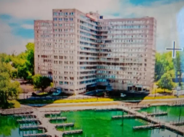 8900 E Jefferson Ave #1229, Detroit, MI 48214