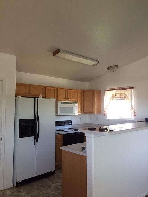2nd image of 1103 E Carolina Ave Unit 4