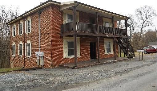 2nd image of 141 Early Dr