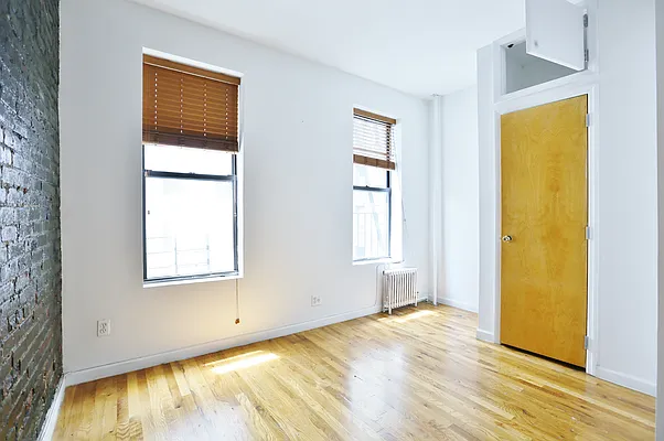 Rented by City Wide Apartments | media 16