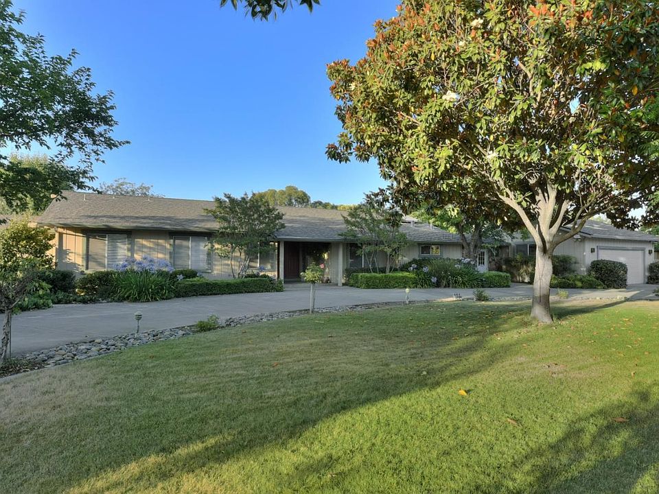 1st image of 14560 Olive Ave