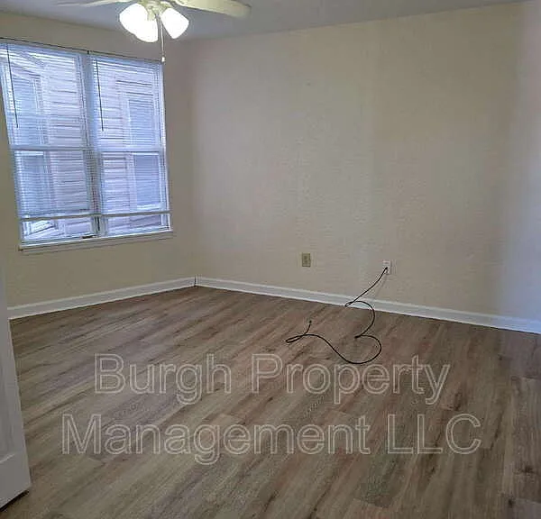 116 W 8th Ave #4B — Photo 12