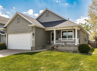 1604 8th St NW, Cedar Rapids, IA 52405