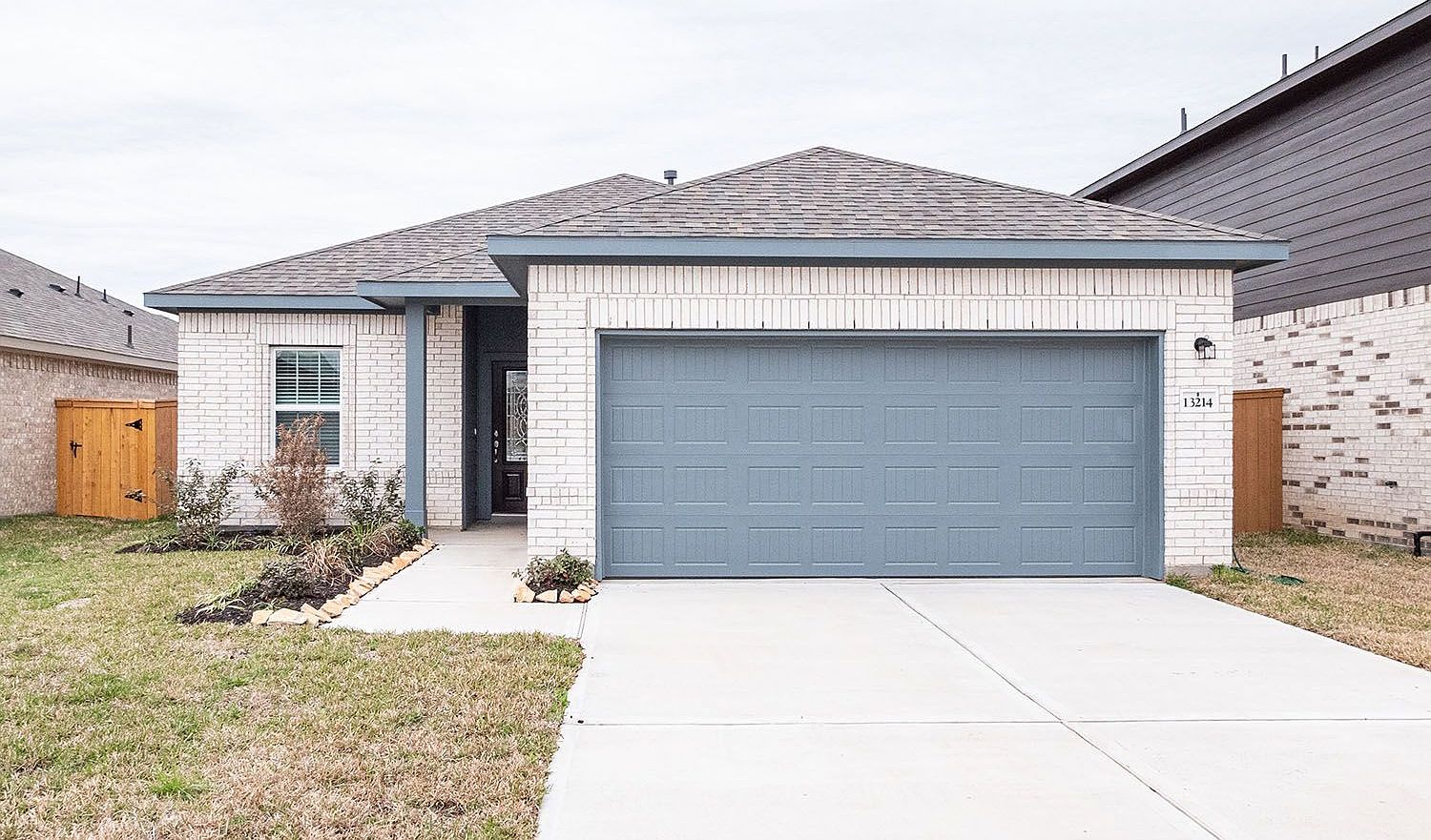 13214 Villa Sola Dr, La Marque, TX 77568 | Zillow