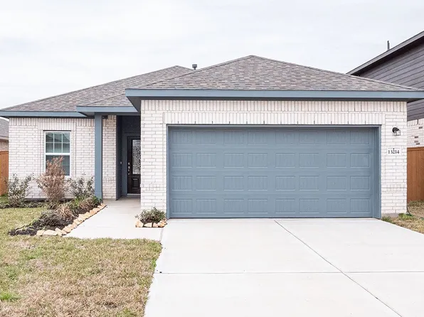 13214 Villa Sola Dr, La Marque, TX 77568