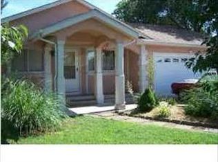 821 E Karla Ave, Haysville, KS 67060