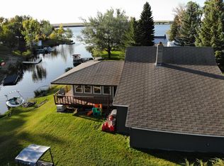 225 Blacktail Dr, Williston, ND 58801