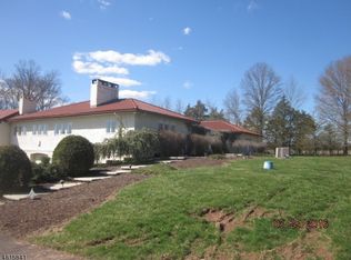 325 Larger Cross Rd, Bedminster, NJ 07921