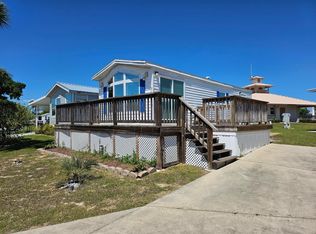 29 Grassy Lake Cir, Lake Placid, FL 33852