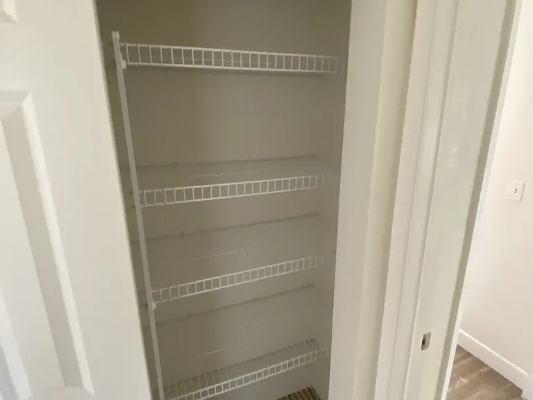 50 Kihalani St #1408 — Photo 22
