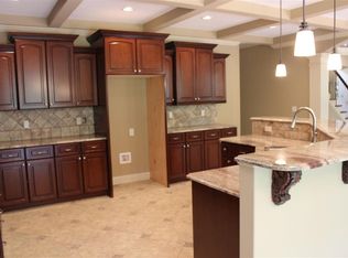 729 N Alamosa Dr, Boiling Springs, SC 29316