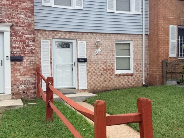 16610 Galt Ct, Woodbridge, VA 22191