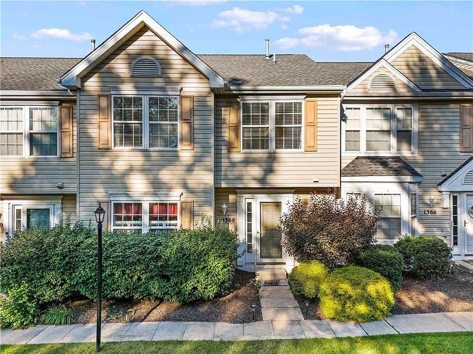 1st image of 1368 Meadowbrook Dr