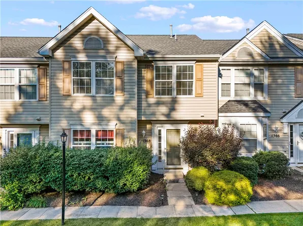 1368 Meadowbrook Dr, Canonsburg, PA 15317