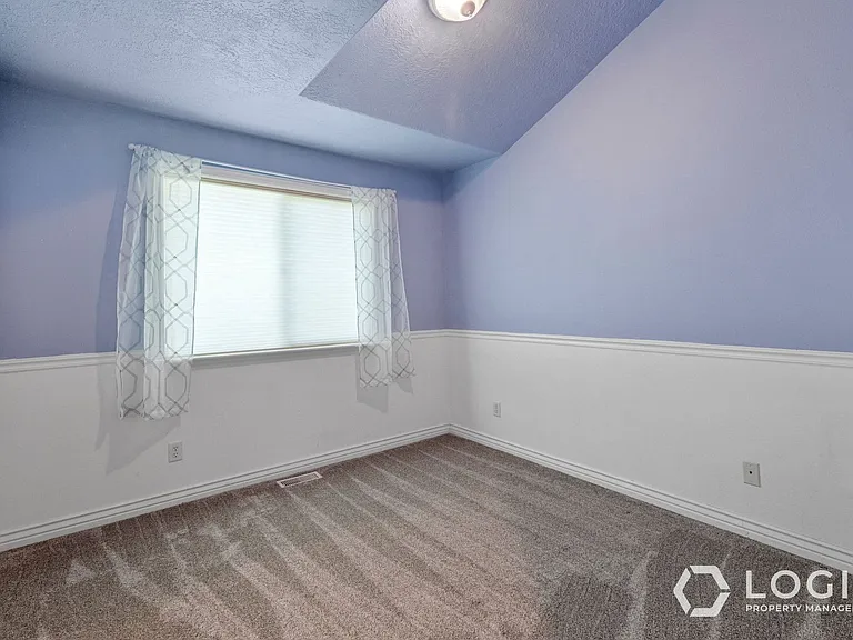 9223 Silver Lake Dr — Photo 19