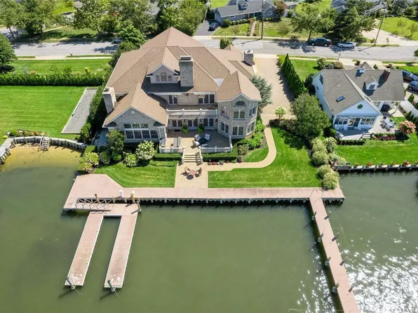 223 W Shore Drive, Massapequa, NY 11758