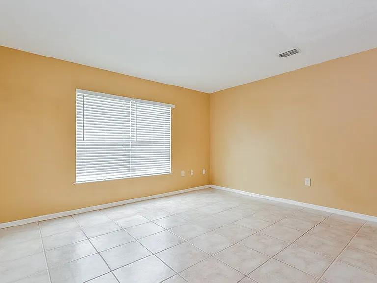 2047 Galahad Dr — Photo 17
