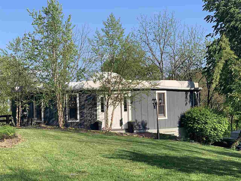 1st image of 675 Leland Dr
