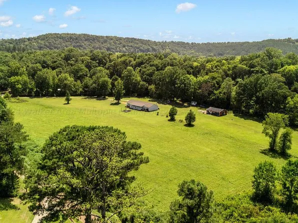 429 Crestview Heights Rd, Cordova, AL 35550