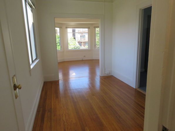 847 Castro St #3
