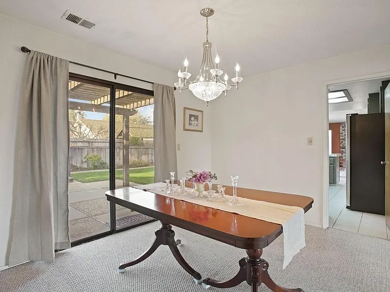 5205 Verdi Way — Photo 26