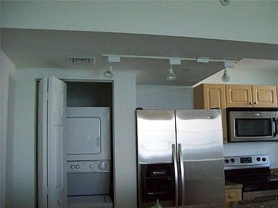 4th image of 4041 Collins Ave APT 1404