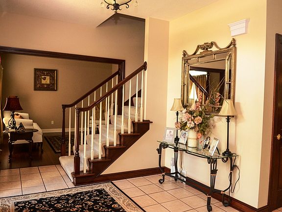 Foyer 15x14