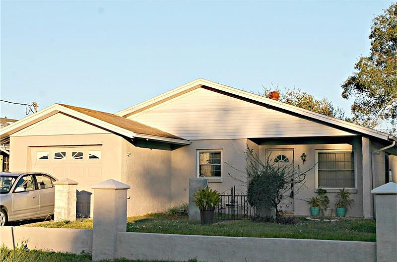 1st image of 6617 N Clark Ave