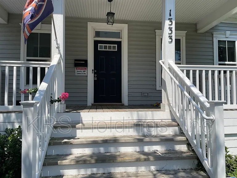 1333 Reservoir Ave — Photo 32
