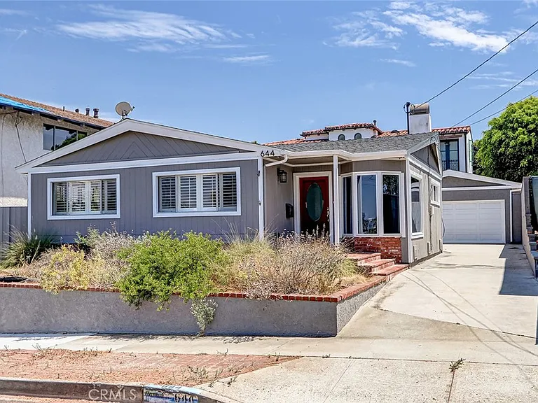 644 14th St — Photo 3