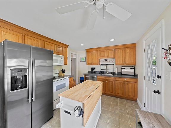 5th image of 65 Judson Rd