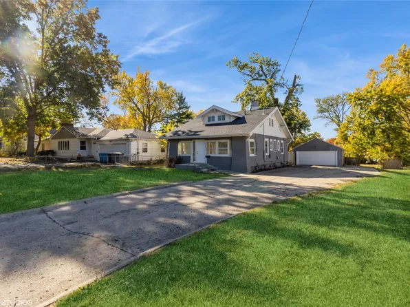 3904 Beaver Ave, Des Moines, IA 50310