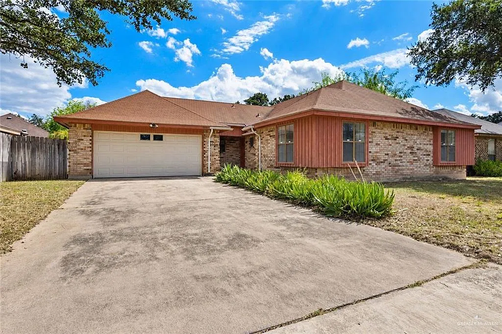 3 bed, 2.0 bath, 1643 sqft, $1,800 — Photo 1