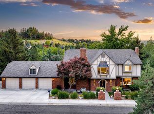 2073 E Ridgecrest Dr, Boise, ID 83712