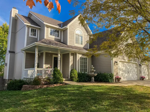 604 N Stonegate Ct, Lawrence, KS 66049