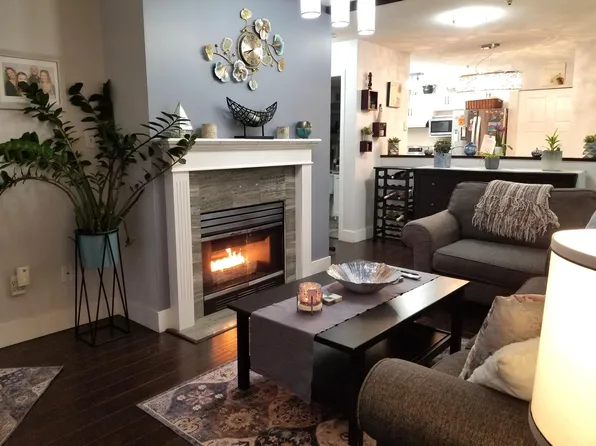 2964 Trethewey St #208, Abbotsford, BC V2T 6P4