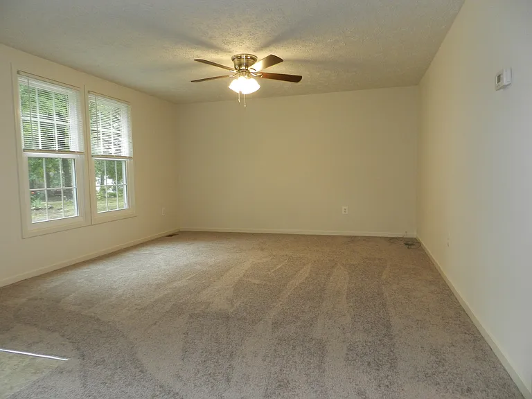10605 Holleybrooke Dr — Photo 3