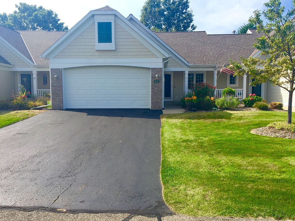1st image of 352 Timberlake Dr W