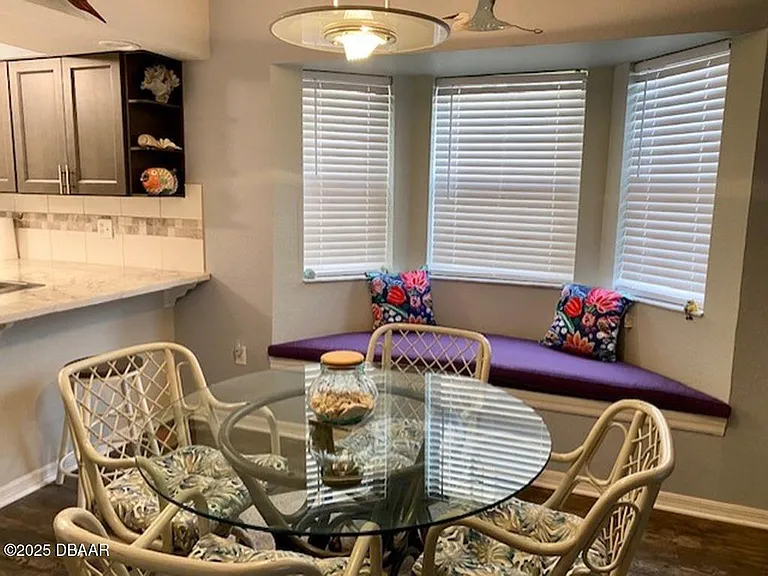 458 Bouchelle Dr #101 — Photo 4