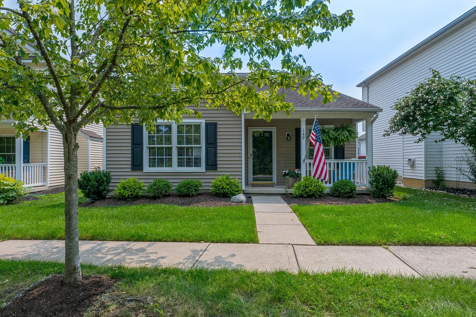 149 Feathertip Ln photo 1